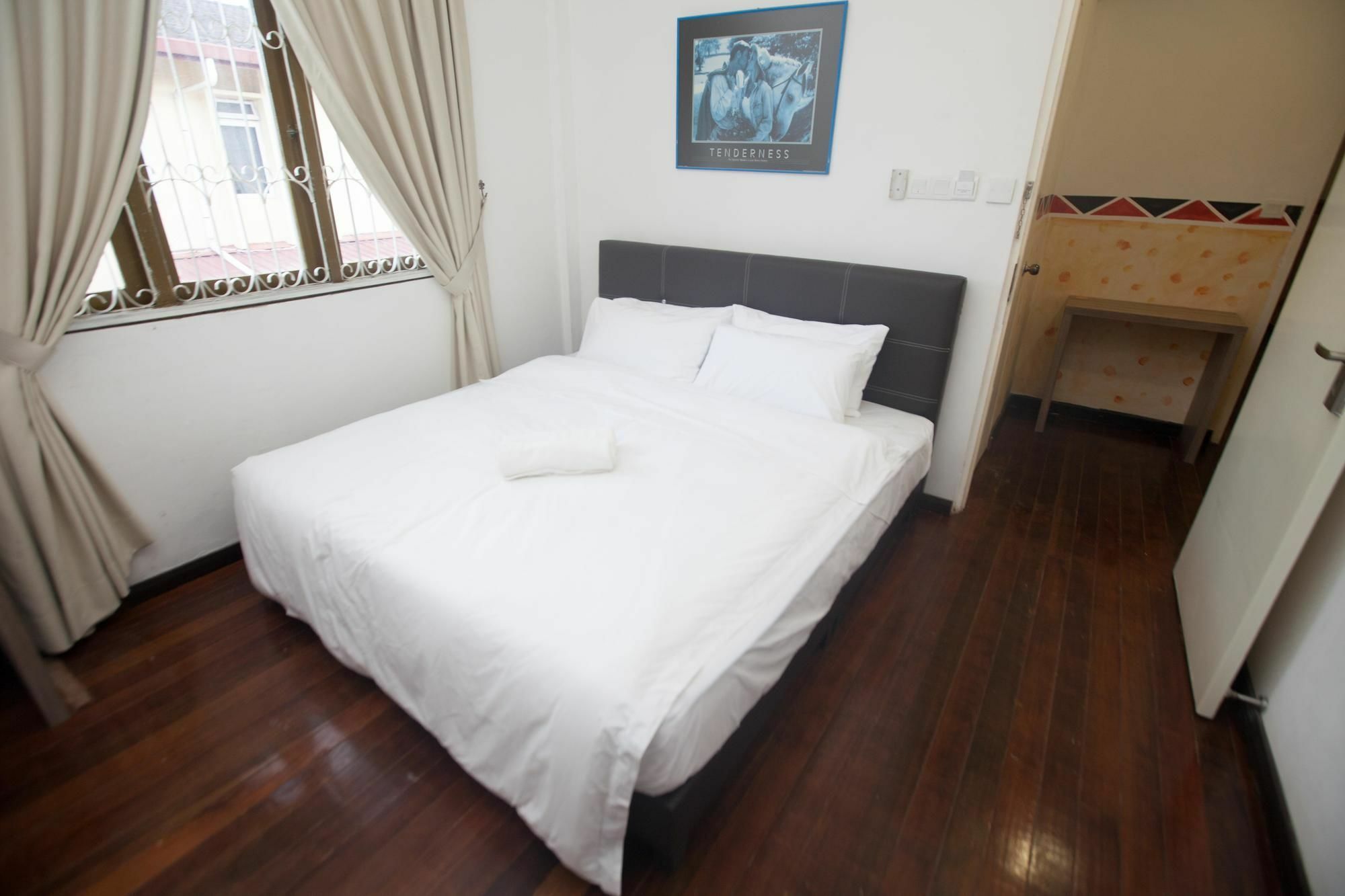 Natol Homestay - London Kuching Dış mekan fotoğraf